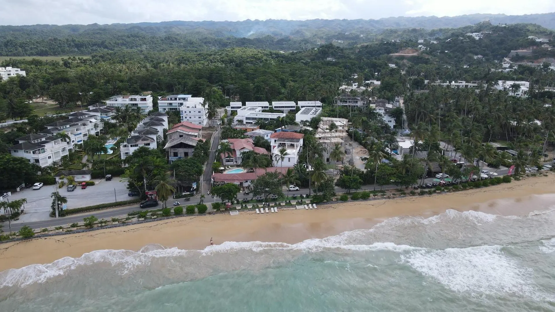 3 Bedroom Beach Villa With Parking لاس تاريناس