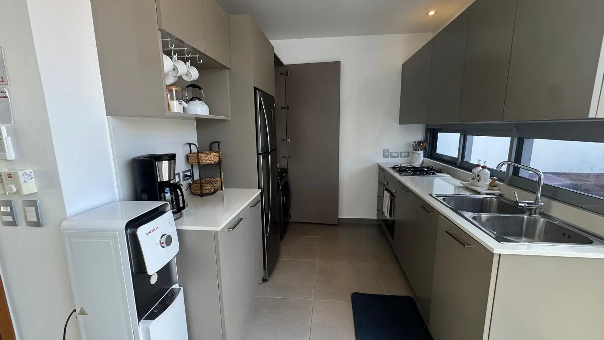 3 Bedroom Beach Villa With Parking لاس تاريناس